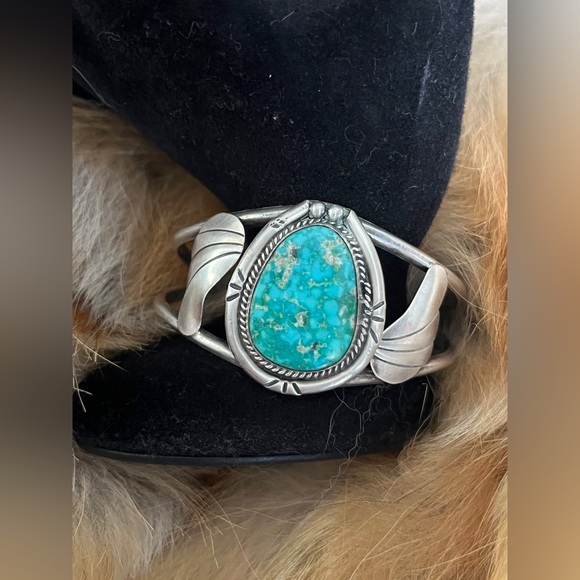 VINTAGE SILVER & TURQUOISE TRIBAL NATIVE AMERICAN CUFF BRACELET NAVAJO MEXICO - Picture 2 of 13